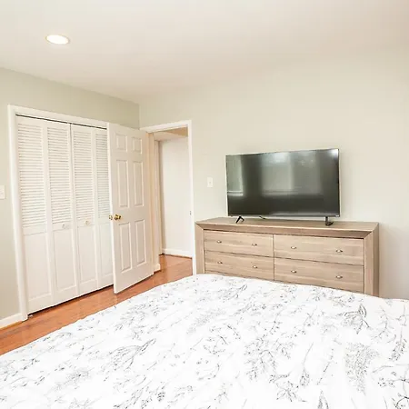 Comfy And Cozy-Min To National Mall Great Location